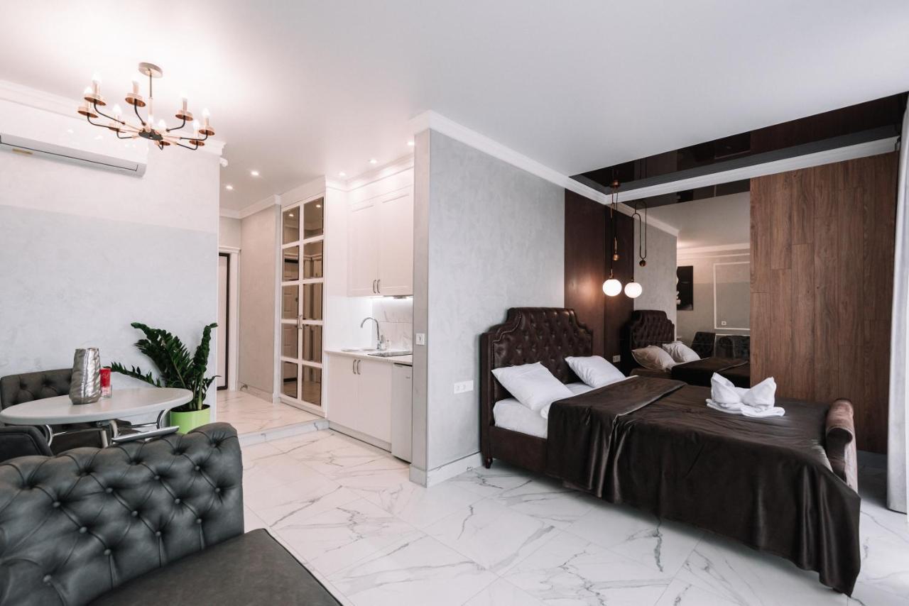 Royal Tower Vip Smart Apartments 2 Kiev Exterior foto