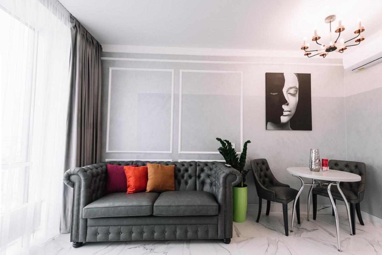 Royal Tower Vip Smart Apartments 2 Kiev Exterior foto